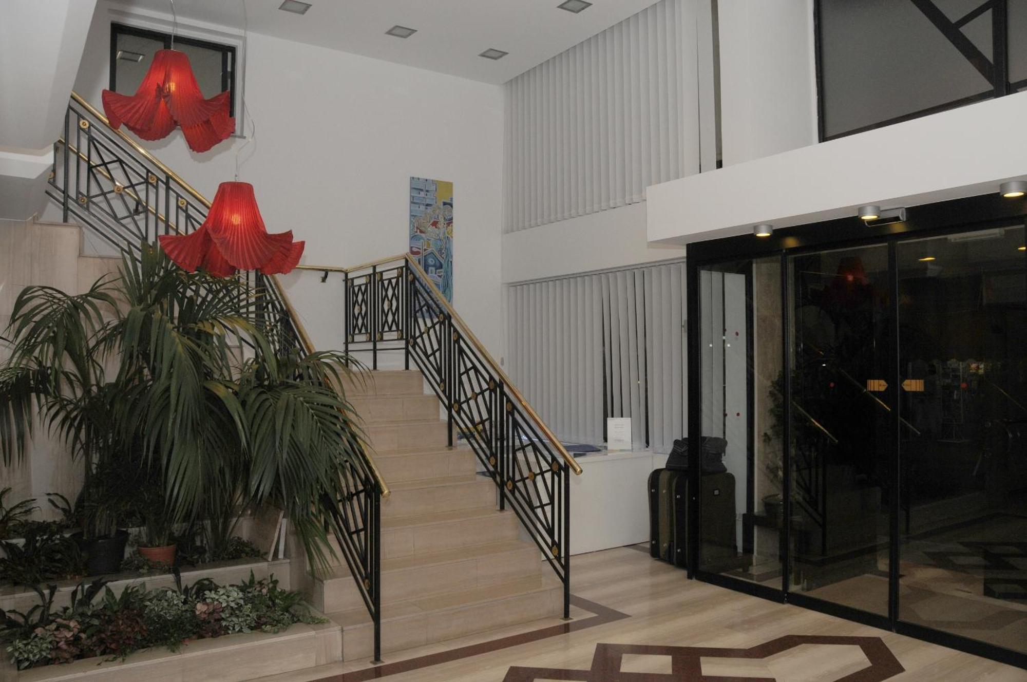 Atrium Zenon Hotel Apartments Larnaca Luaran gambar